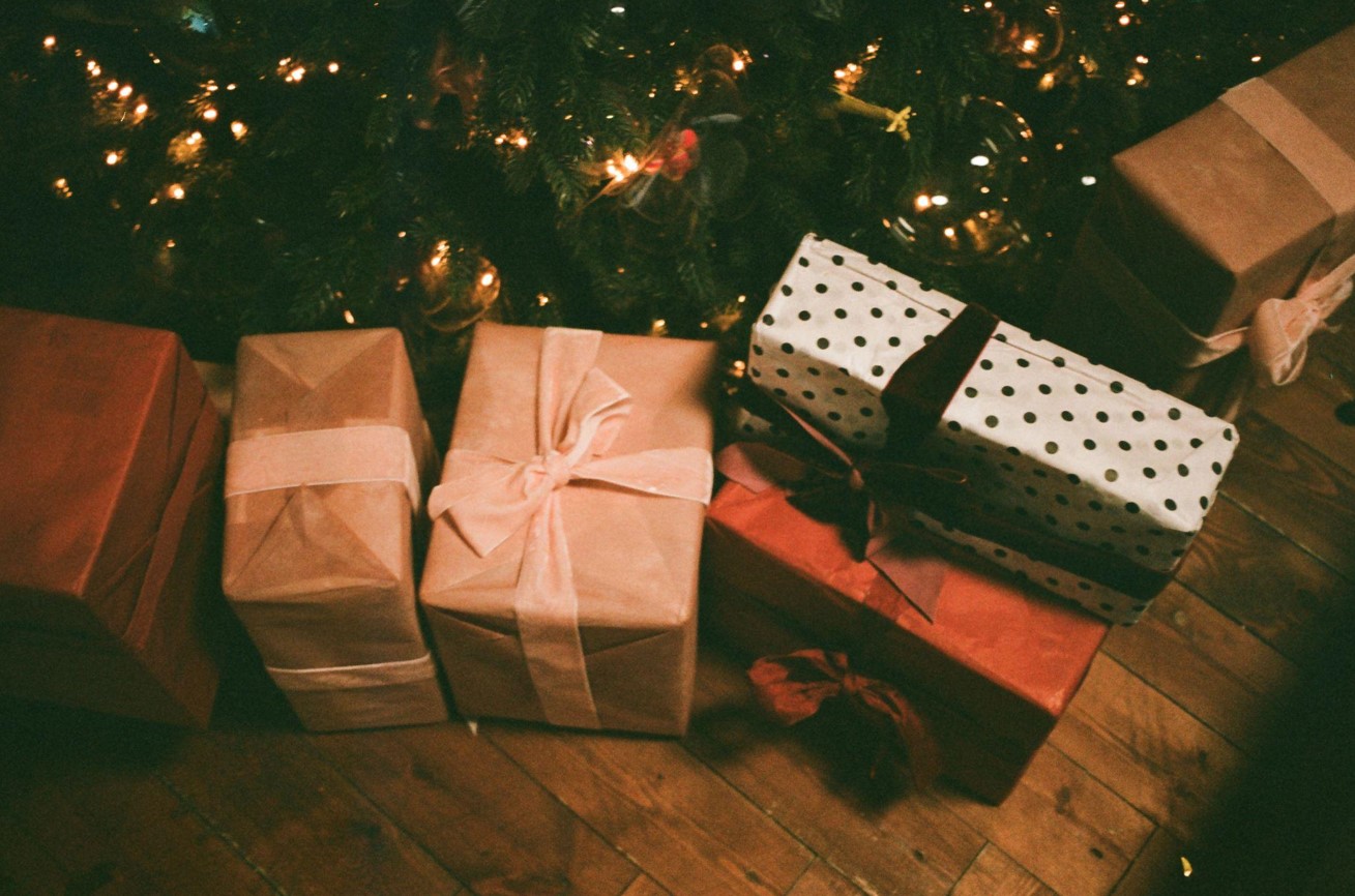 Find Your Perfect Christmas Tree with Lights